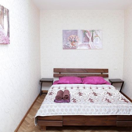 Apartments on Yavornitsky av. Dnipro Eksteriør bilde